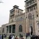 عکس| سفر زمان؛ منظرۀ زیبای «شمس‌العماره» از پشت درختان میدان ارگ؛ 140 سال قبل