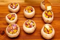 ببینید| طرز تهیه یک غذای فوری و راحت با قارچ