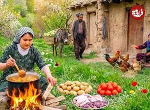 ببینید| غذای روستایی در افغانستان؛ پخت خوراک کدو سبز و سیب زمینی در روستایی زیبا