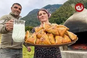 ببینید| غذای روستایی در آذربایجان؛ پخت سمبوسه در تنور و در طبیعت زیبای کوهستان