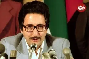 عکس| سفر در زمان؛ دیدار «بنی صدر» با «امام خمینی»؛ سال 1359