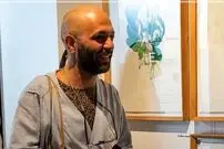 عکس| سفر زمان؛ تیپ و چهرۀ زنانه «صابر ابر» روی صحنۀ «ننه دلاور»؛ 13 سال قبل
