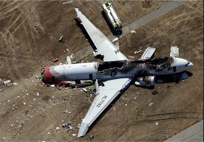 (ویدیو) سقوط مرگبار یک هواپیما در فرودگاه لس‌آنجلس