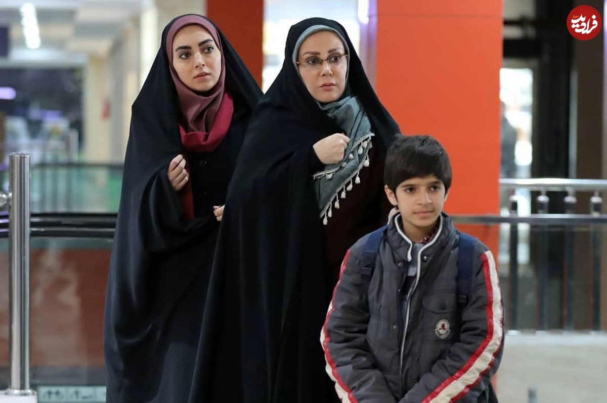 عکس| سفر در زمان؛ «امیر» سریال بچه مهندس 4 در 10 سالگی و در کنار آزیتا حاجیان؛ سال 96