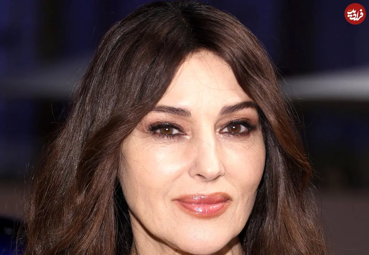 عکس| سفر در زمان؛ «مونیکا بلوچی 39 ساله» در حال قدم زدن در کالیفرنیا؛ سال 1382