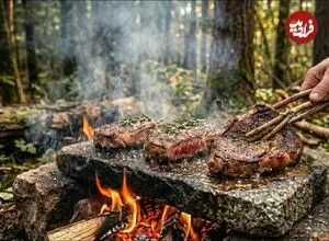 ببینید| غذای روستایی در انگلیس؛ پخت استیک روی سنگ همراه با تخم مرغ و سیب زمینی