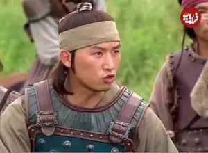 عکس| سفر زمان؛ »اویی، یار وفادار جومونگ» بعد از 10 سال در مغازۀ کت و شلوار فروشی