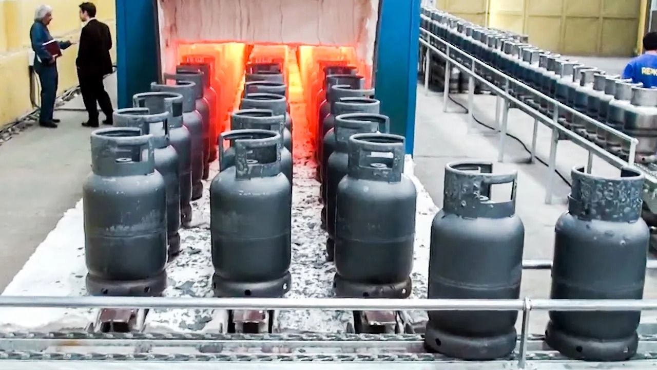 (ویدئو) ترکیه ای ها چگونه کپسول گاز LPG را در کارخانه تولید می کنند؟