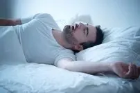 آپنه خواب آسیب‌های مغزی را افزایش می‌دهد
