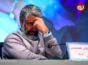 عکس| چهره خبرساز روز؛ دیدار «پژمان جمشیدی» با وکلایش بعد بازگشت از کانادا