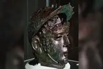 گنجینه‌ای که پسر جوان در مزرعه پشت خانه کشف کرد