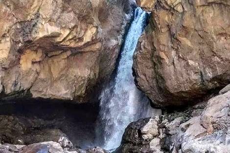 زیبایی‌های مخفی آبشار کرکبود طالقان