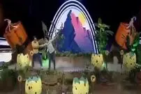 ( ویدیو) رقص و آواز هندی عمو پورنگ با همراهی حامد آهنگی وسط برنامه!