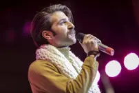 عکس| سفر در زمان؛ عیادت «رضا بهرام» از «حمید هیراد» در بیمارستان؛ 6 ماه قبل