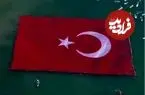 ببینید| بزرگ‌ترین پرچم گشوده‌ شده جهان روی آب