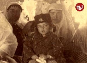 عکس؛ سفر به تاریخ؛ جشن تولد «ناصرالدین میرزا» نوۀ «ناصرالدین شاه» با حضور زنان مظفرالدین شاه