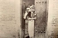 عکس؛ سفر در زمان؛ سوگلی ناصرالدین‌شاه با لباس چینی