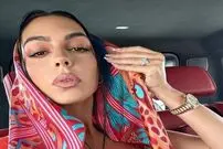 (عکس) درآمدزایی عربستانی‌ها با چشم‌های جورجینا رودریگس