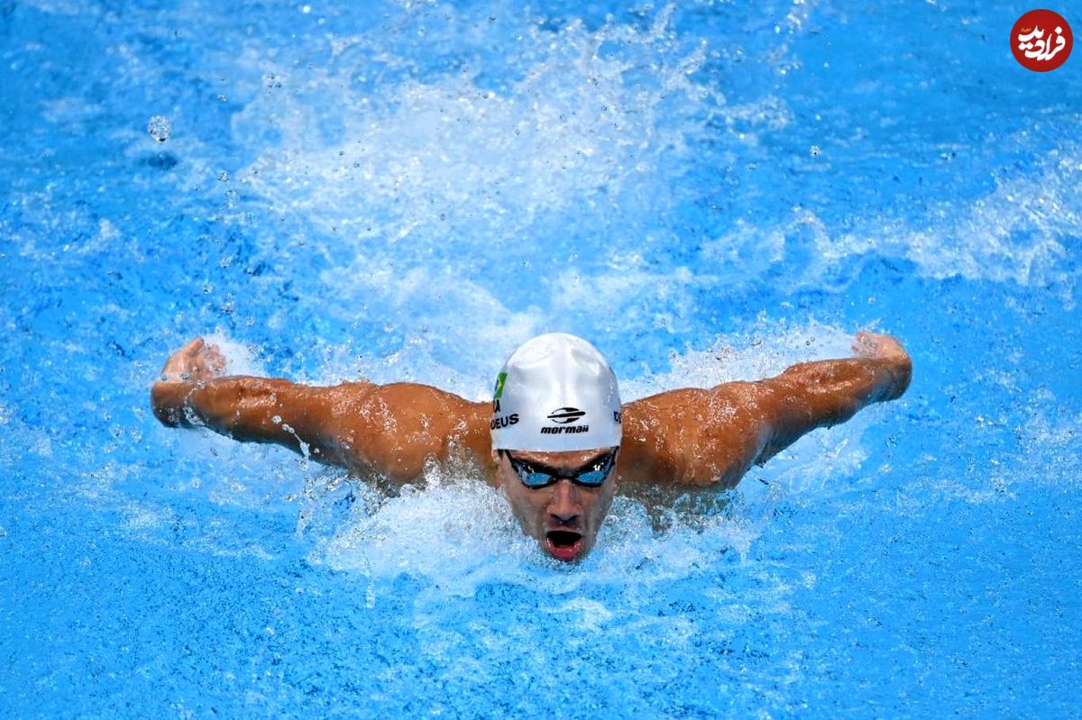 چرا شناگران المپیک در استخر دو کلاه به سر می‌کنند؟