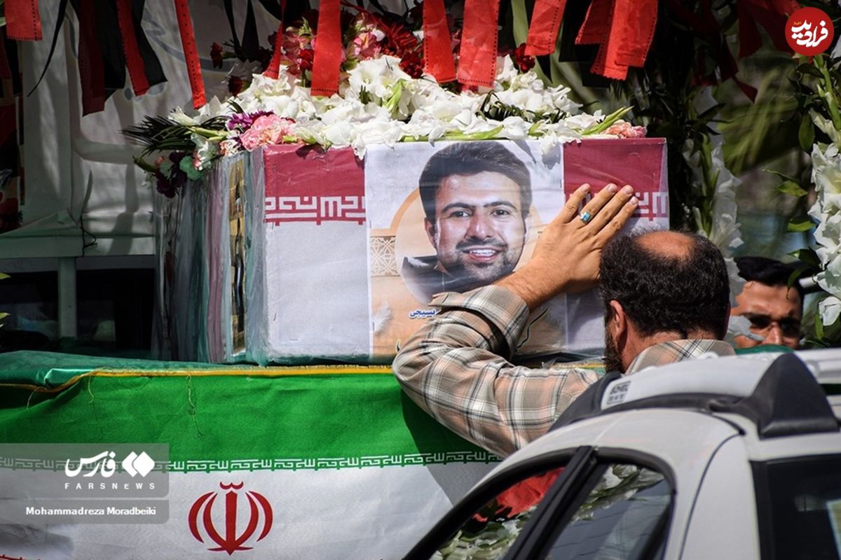 تشییع پیکر شهید محمد عبدوس