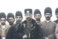 عکس؛ سفر به تاریخ؛ عکس یادگاری ناصرالدین شاه و درباریان در «جاده چالوس»