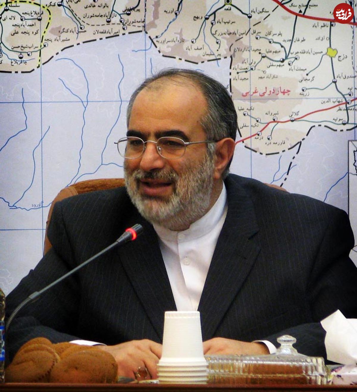 انتقاد آشنا از مناظرات انتخاباتی