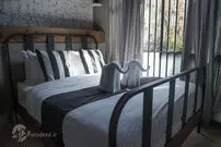 تصاویر/ افتتاح هتلی شبیه زندان