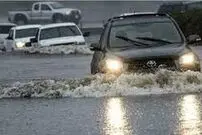 (ویدئو) ماهی گیری آمریکایی‌ها در میان سیل در کالیفرنیا!