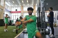 قلعه‌نویی مدل موی یک بازیکن دیگر را عوض کرد