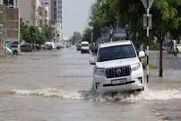 (ویدئو) خیابان‌های امارات به استخر تبدیل شد