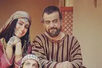 عکس| سفر زمان؛ «عمر سعد» با لیوان چای در پشت‌صحنه «مختارنامه»