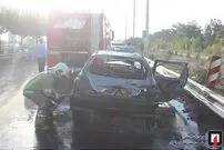 تصاویر/ آتش‌سوزی پژو ۲۰۶ در بزرگراه آزادگان