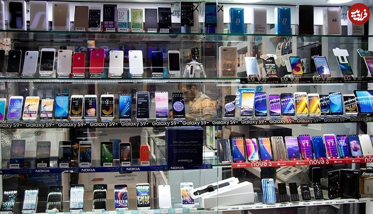 قیمت گوشیهای آیفون چهارشنبه ۱۰ اسفند ۱۴۰۱
