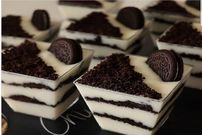 طرز تهیه دسر اوریو؛ بمب بیسکوئیتی!