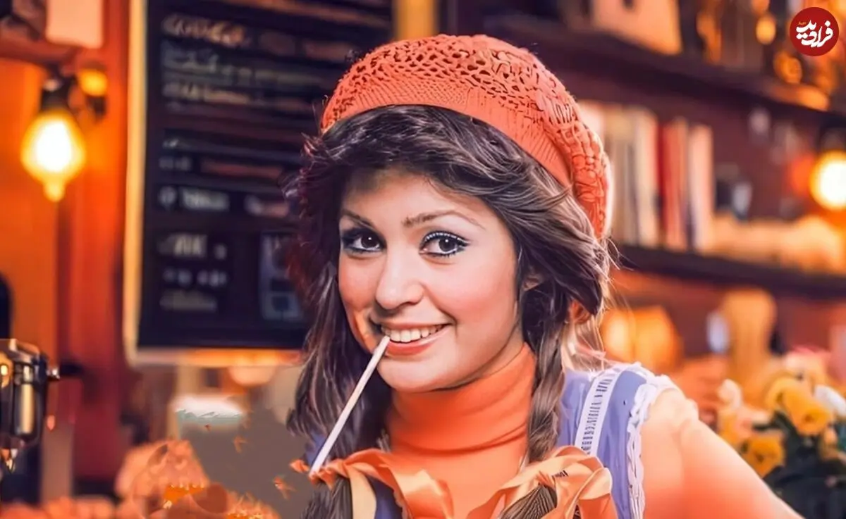 عکس| سفر در زمان؛ «نلی، خواننده» به همراه فریدون فرخزاد در یک برنامه؛ دهه 50