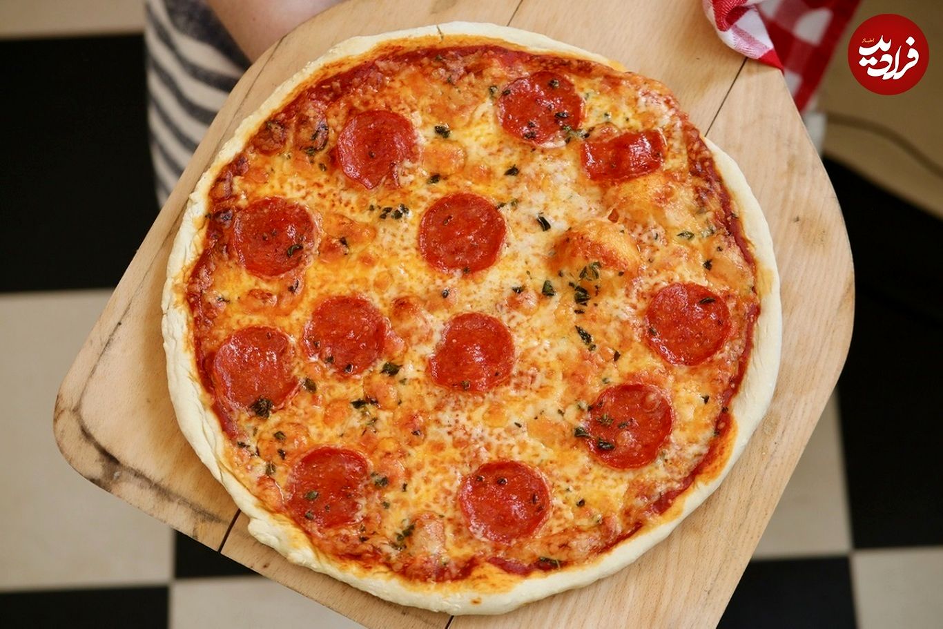 ۵ نکته طلایی برای درست کردن پیتزا به سبک فست فود‌ها