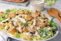 طرز تهیه سالاد سزار با سس مخصوص