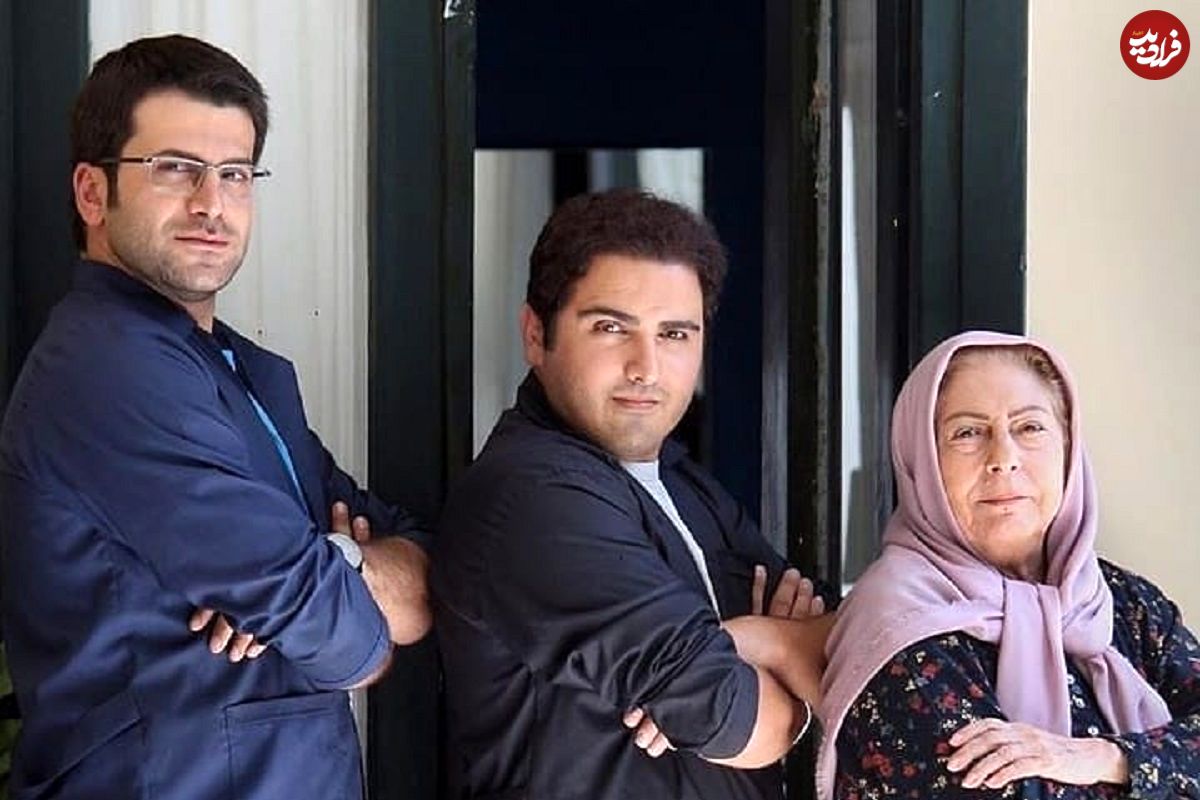  عکس| سفر در زمان؛ جشن تولد «بی بی گوهر» در پشت صحنه سریال بچه مهندس 4؛ سال 99