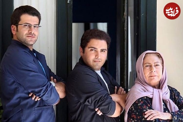  عکس| سفر در زمان؛ جشن تولد «بی بی گوهر» در پشت صحنه سریال بچه مهندس 4؛ سال 99