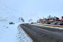 بارش برف در محورهای چالوس و هراز