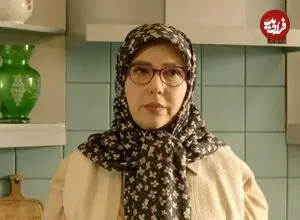 عکس| سفر در زمان؛ «مادر رویا» سریال کلینیک رویا در حال خلبانی؛ سال 1404