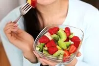 ۲۰ عادت غذایی شگفت‌انگیز برای فصل بهار