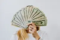 افراد برای خوشحال‌بودن به چقدر پول در حسابشان نیاز دارند؟