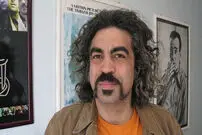 ملودرام هم بسازم رگه های طنز دارد