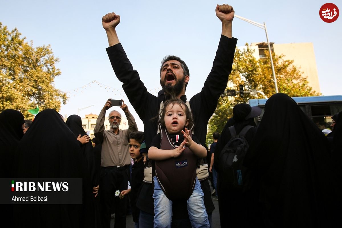 تصاویر/ راهپیمایی مردم قم و تهران در واکنش به اعتراضات اخیر