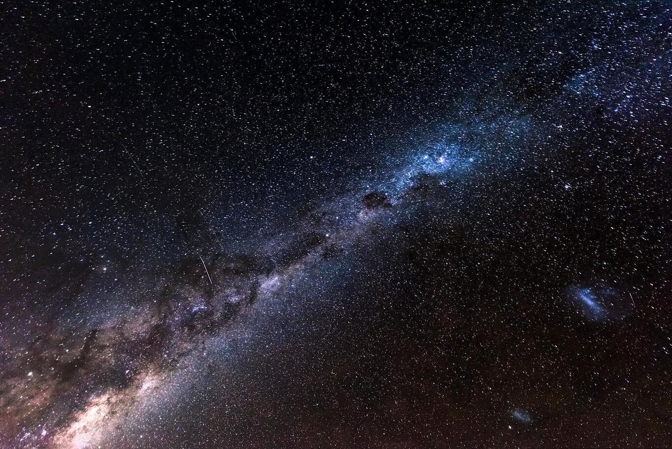 (عکس) تصاویر اولیه بررسی کهکشانی جیمز وب منتشر شد!