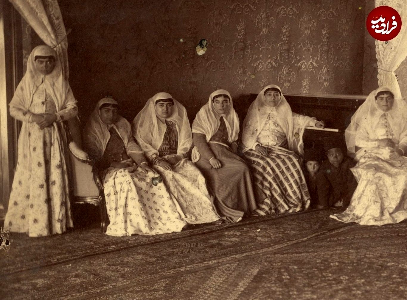 عکس‌های دیده‌نشده از همسران و دختران مظفرالدین‌شاه قاجار