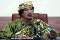 عکس| سفر در زمان؛ «معمر قذافی» در سالن اجتماعات شهر تونس؛ سال 1362