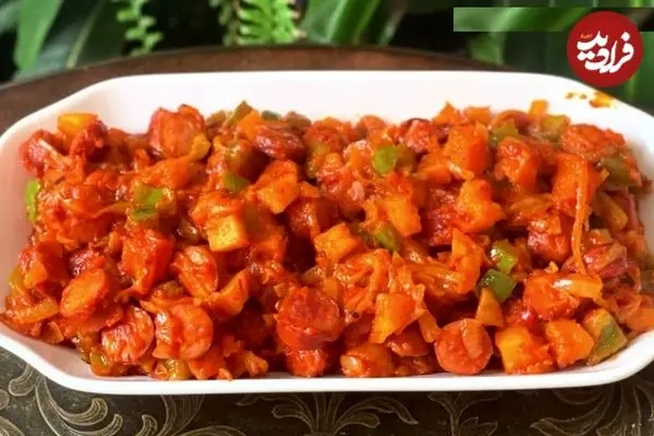 ببینید| طرز تهیه خوراک سوسیس بندری با سیب زمینی