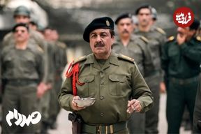 عکس| سفر در زمان؛ «صدام بَدَلی» در فیلم صددام در دوران دانشجویی؛ دهه 60